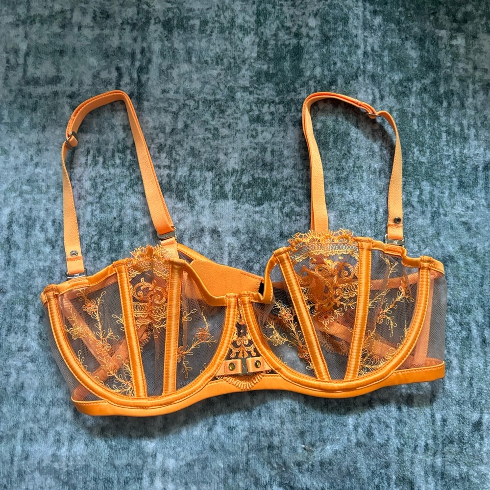 Gabrielle mango bra